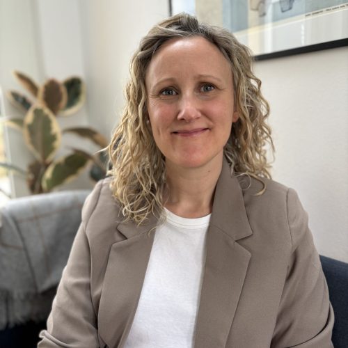 Mettelise Pasgaard, Journalist og tekstforfatter i Horsens, Østjylland Mettelise Pasgaard, Journalist og tekstforfatter i Horsens, Østjylland